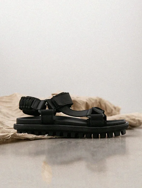 Folded Texture Sandals Men's Casual Outdoor Wear Couple Non-slip Beach Shoes